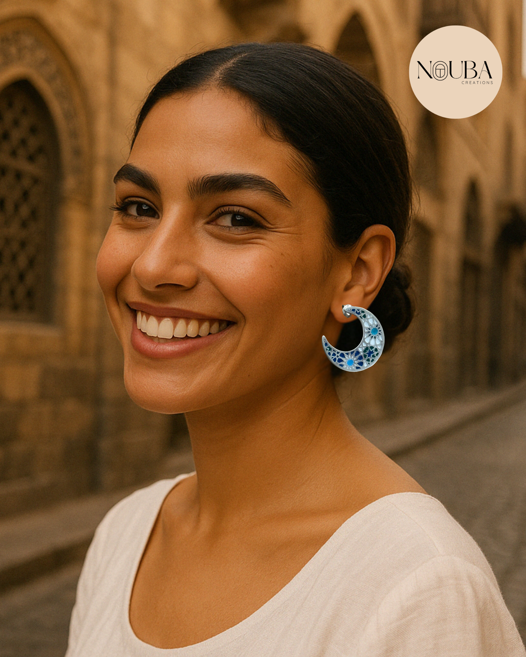 Boucles d’Oreilles Lune en Argent 925 – Arabesques Colorées – Émaillées à la Main