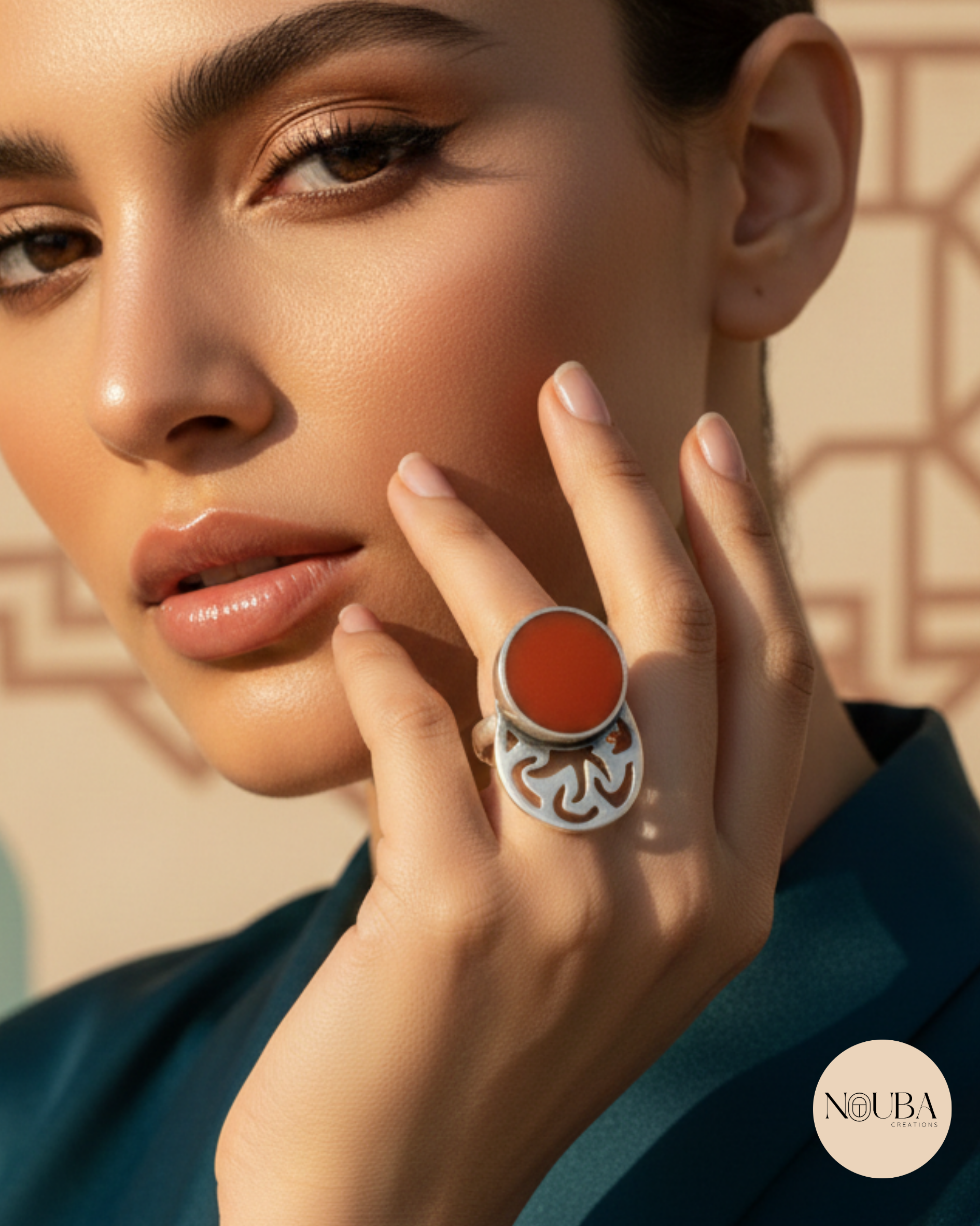 Bague Orientale en Argent 925 avec Pierre Rouge – Bijou Artisanal Inspiré de l’Orient