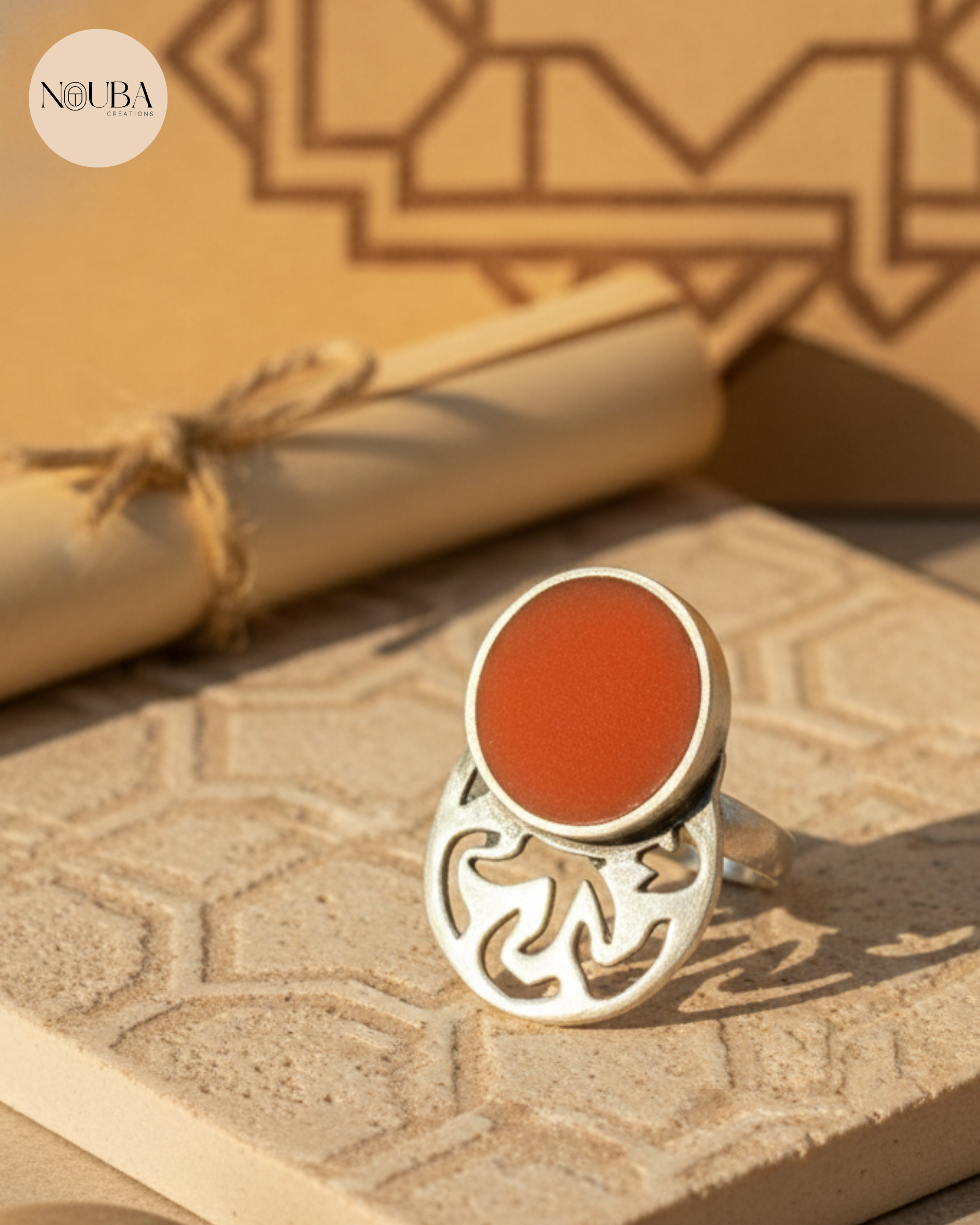 Bague Orientale en Argent 925 avec Pierre Rouge – Bijou Artisanal Inspiré de l’Orient