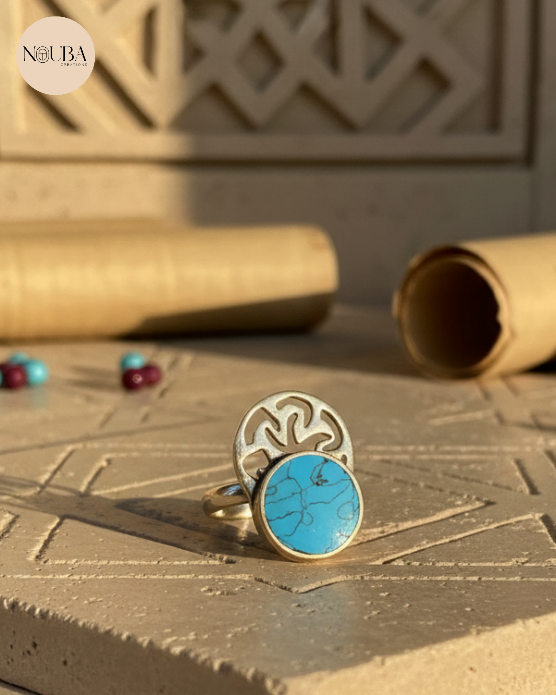 Bague Orientale en Argent 925 avec Pierre Rouge – Bijou Artisanal Inspiré de l’Orient